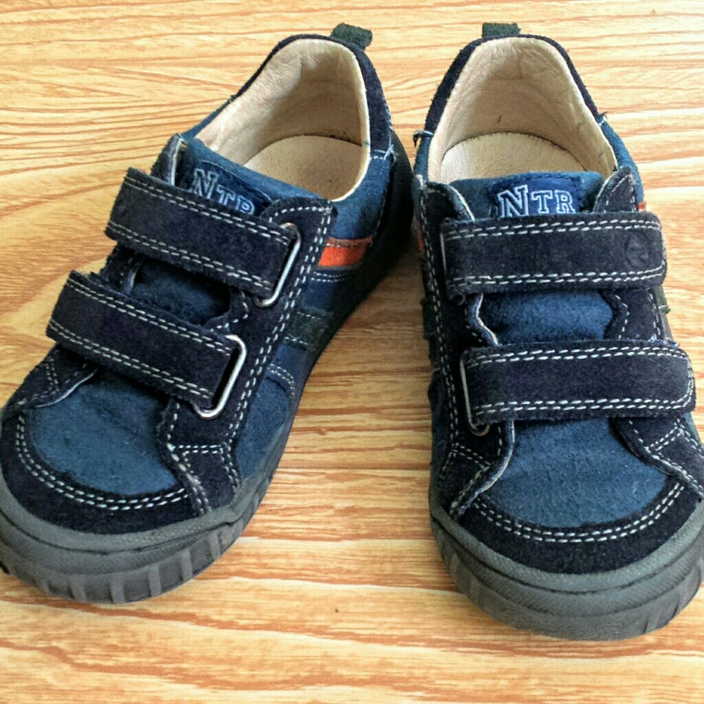 Size 8 Toddler Boy Girl Naturino Shoes